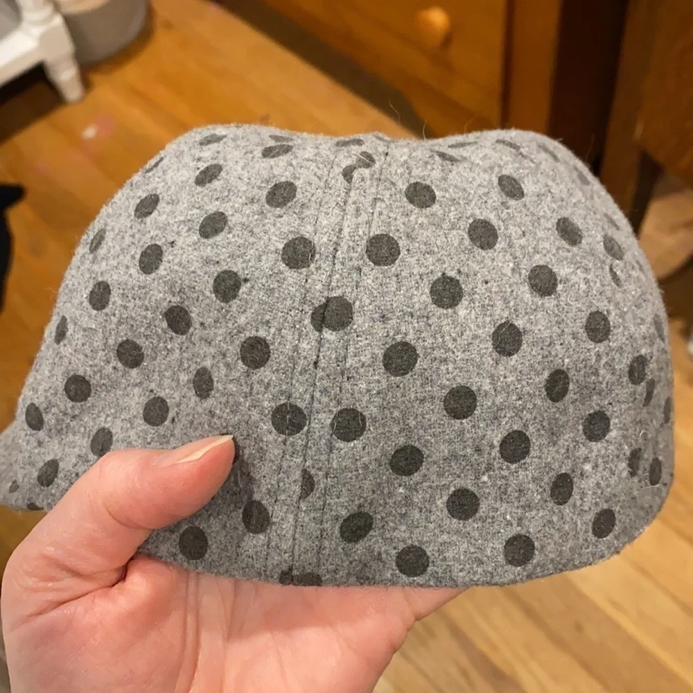 Gap Polkadot toddler hat